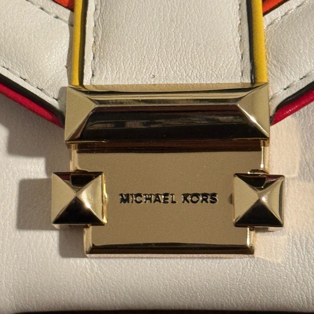MICHAEL Michael Kors Whitney Small Rainbow Quilted Leather Chain Wallet. - Picture 2 of 7